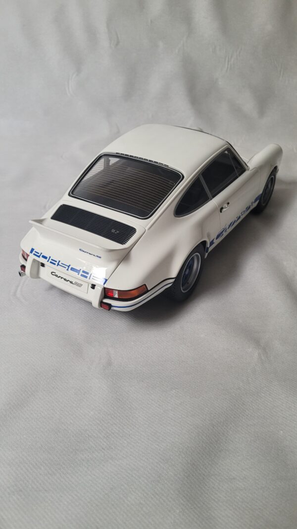 GT Spirit 1:12 - Voiture de sport miniature - Porsche Carrera RS 2.7 1973 White-Blue – Image 2
