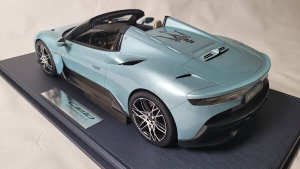 Maserati Model 1:12 - Maserati MC20 Cielo – Image 6