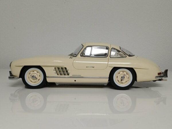 Mercedes Benz 300 SL Gullwing - 1954 - HRacing